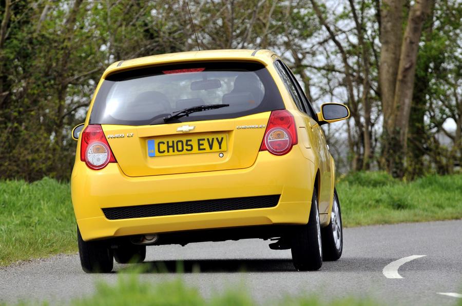  Chevrolet Aveo 5-Door 2008 года  (UK) (фото 14 из 21)